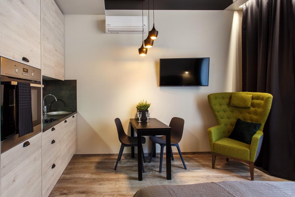 Lejlighedshotel Old Town Trio